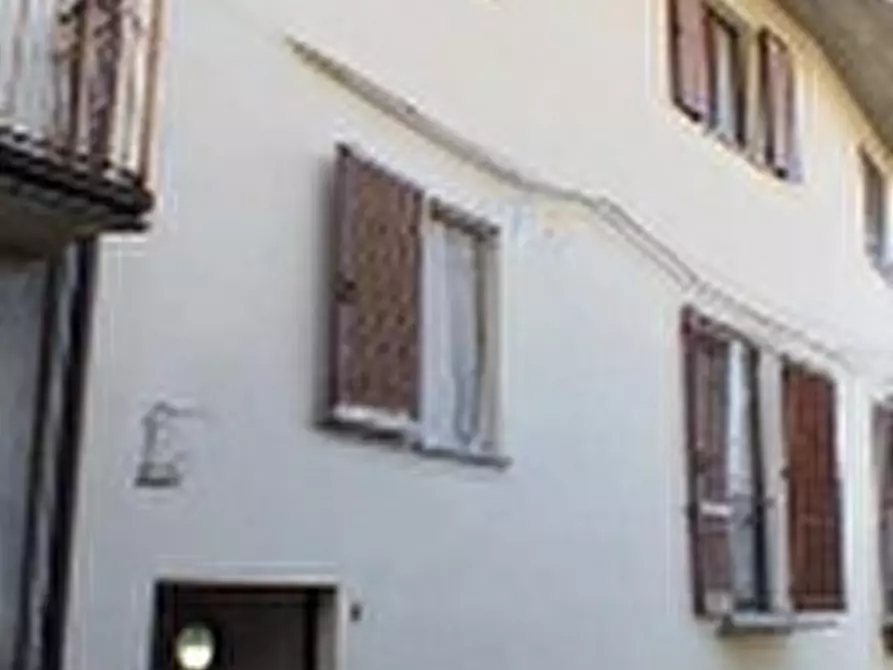 Immagine 1 di Appartamento in vendita  in via Saracco a Calosso