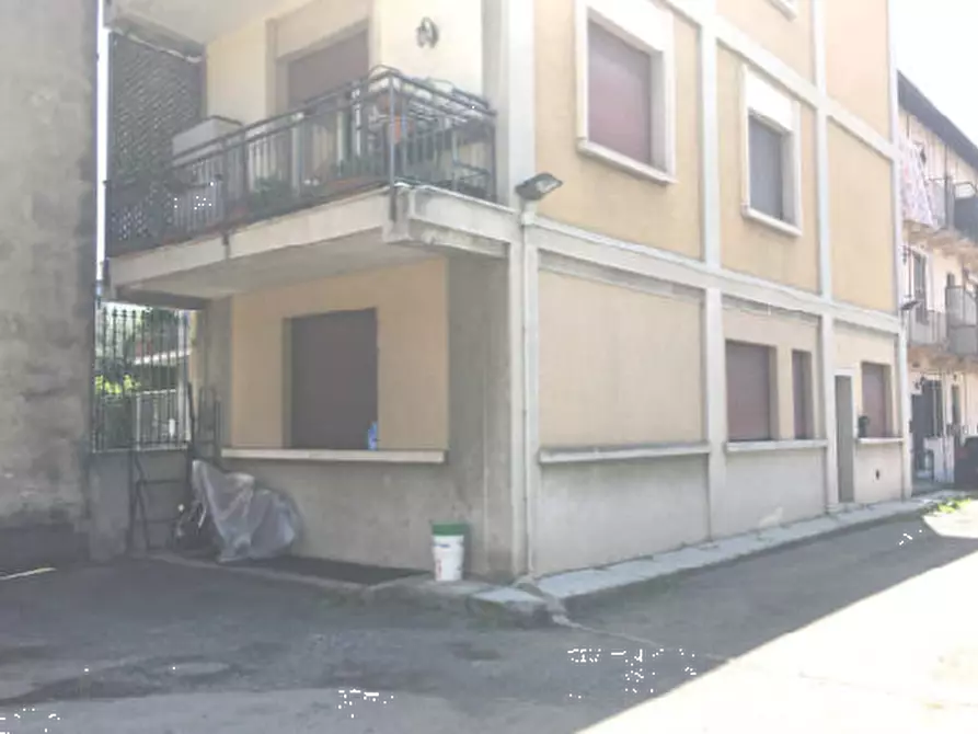 Immagine 1 di Appartamento in vendita  in Via Vittorio Emanuele  a Cabiate