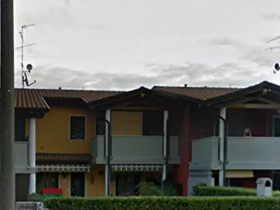 Immagine 1 di Appartamento in vendita  in via Maniago a Montereale Valcellina