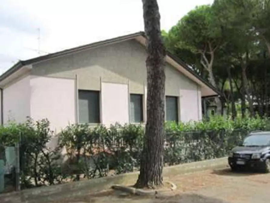 Immagine 1 di Ufficio in vendita  in Via Massa a Longiano