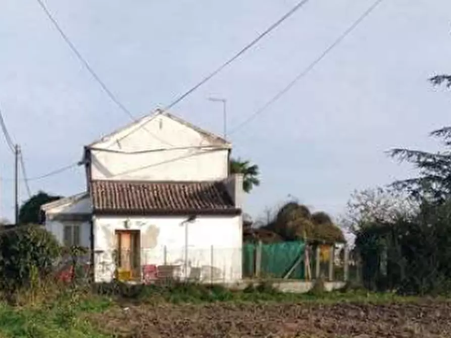 Immagine 1 di Casa indipendente in vendita  in località  Ca' Venier a Cavarzere