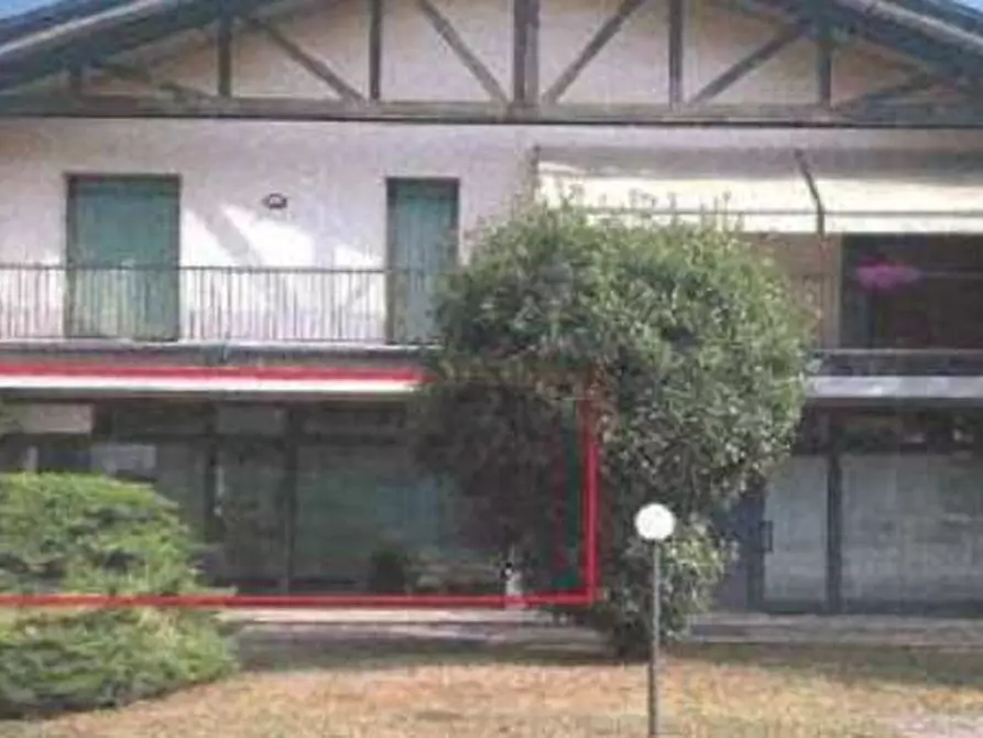 Immagine 1 di Negozio in vendita  in Via Valsugana a San Giorgio In Bosco