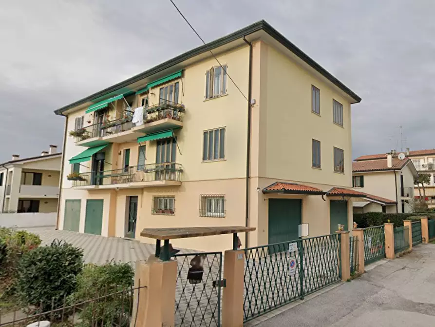 Immagine 1 di Appartamento in vendita  in via degli Alpini a Mogliano Veneto