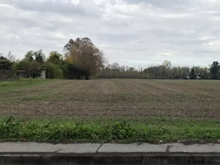 Immagine 1 di Terreno agricolo in vendita  in via Fornaci a Padova