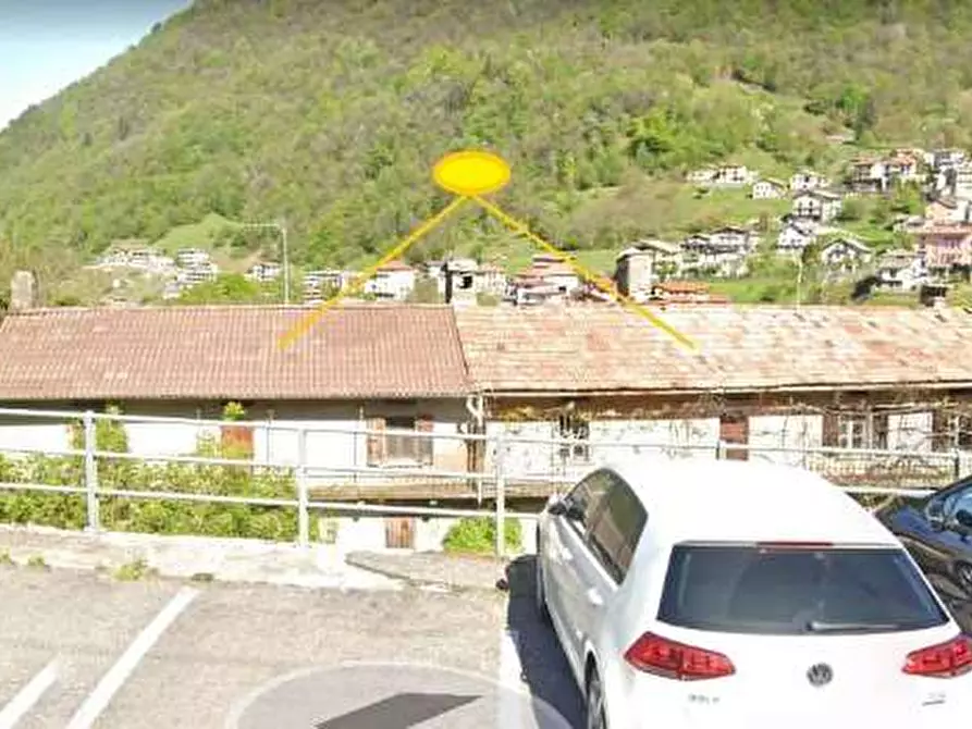 Immagine 1 di Rustico / casale in vendita  in Frazione Auvrascio a Schignano