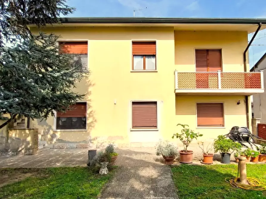 Immagine 1 di Casa indipendente in vendita  in Via Forno Bianco a Gazzo Veronese