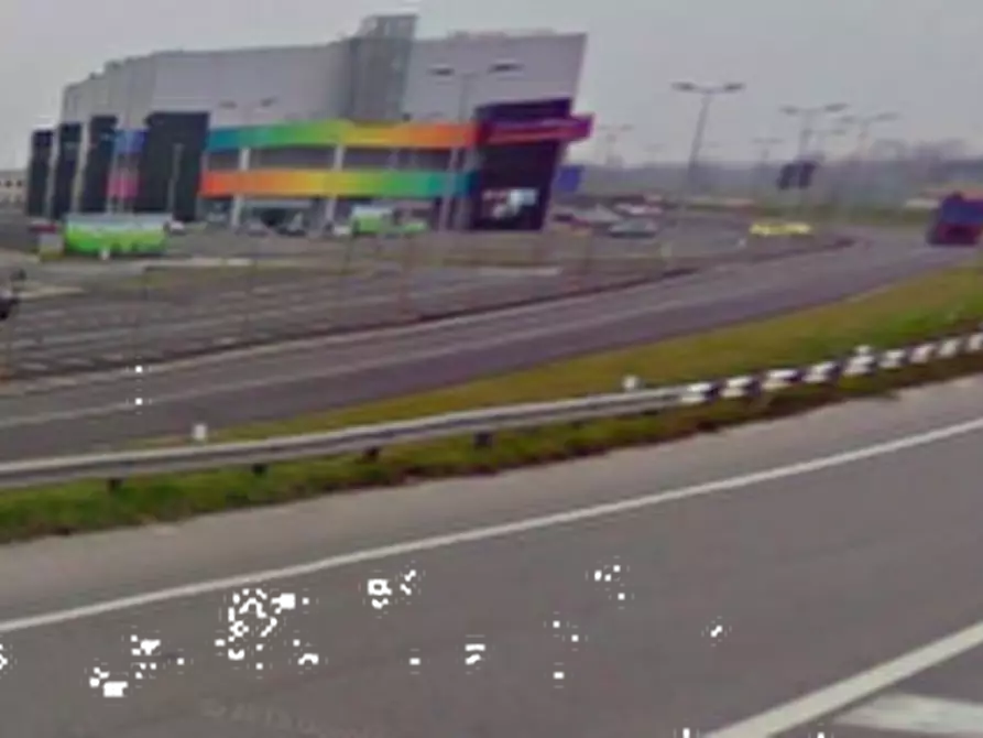 Immagine 1 di Negozio in vendita  in Viale Ardua a Orzinuovi