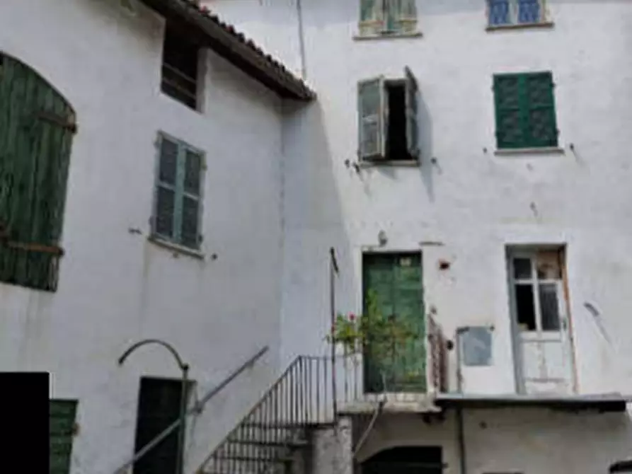 Immagine 1 di Porzione di casa in vendita  in Via Roma a Morsasco