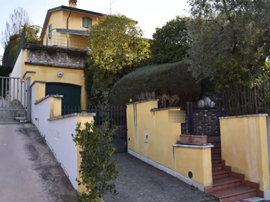 Immagine 1 di Villa in vendita  in Via Antonio Vivaldi a Sona