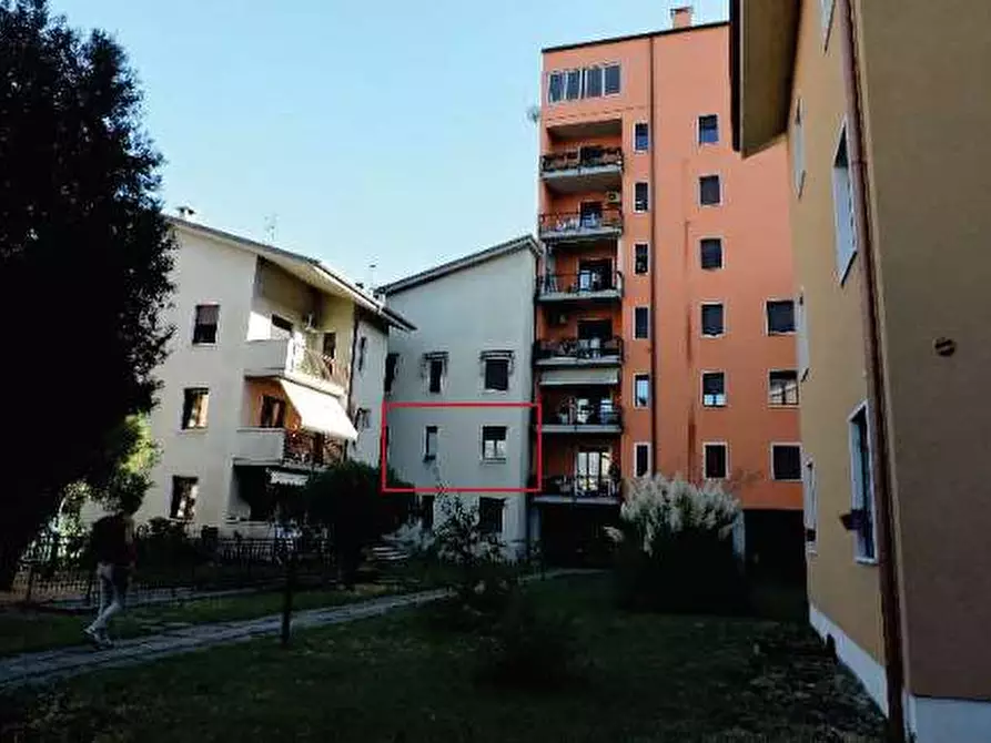 Immagine 1 di Appartamento in vendita  in via I Maggio a San Giovanni Lupatoto