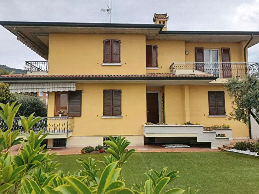 Immagine 1 di Appartamento in vendita  in Via Fosse Ardeatine a Mazzano