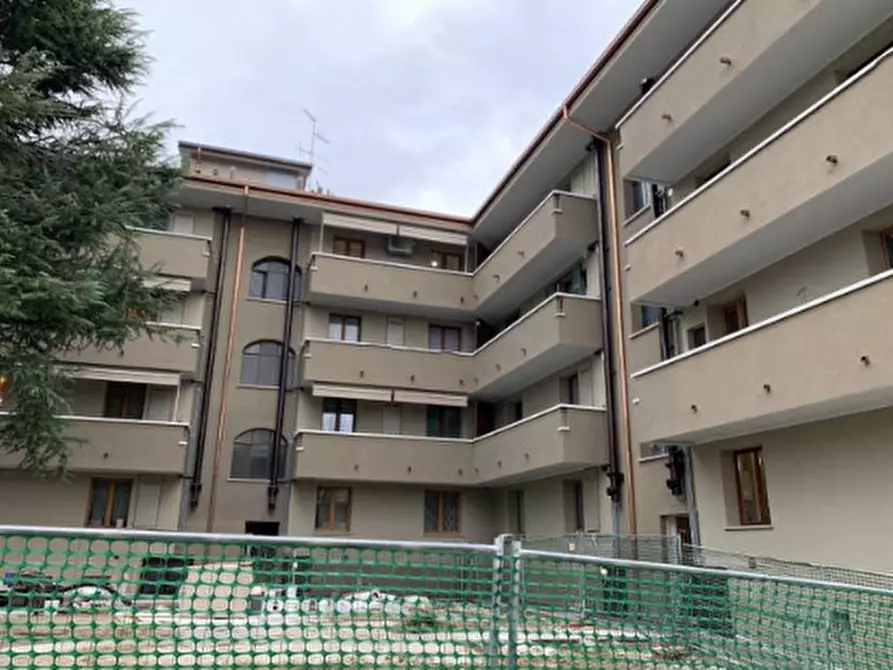 Immagine 1 di Appartamento in vendita  in Via Don L. Locatelli a Caprino Bergamasco