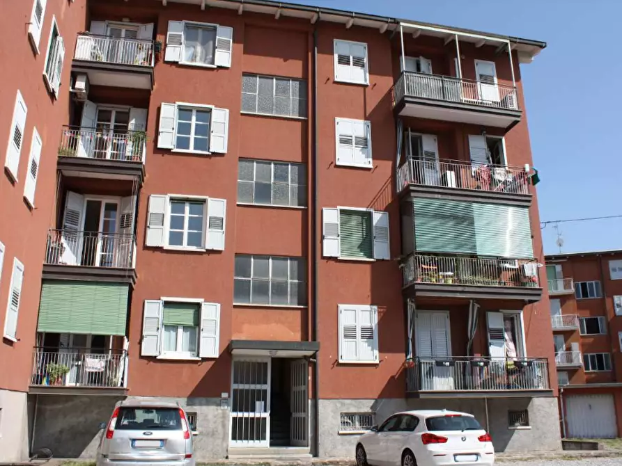 Immagine 1 di Appartamento in vendita  in Viale Michelangelo Buonarroti a Treviglio