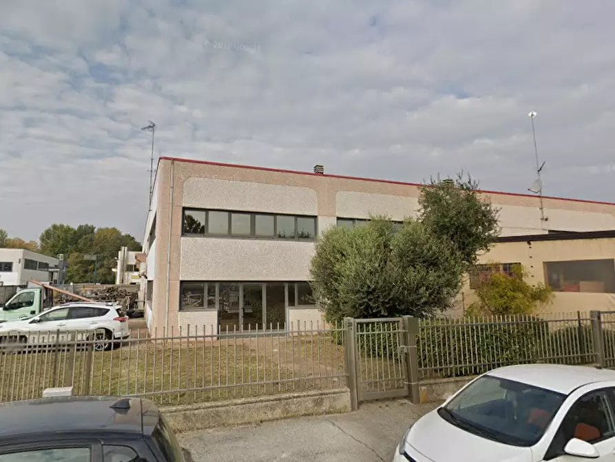 Immagine 1 di Capannone industriale in vendita  in via Giovanni Calvino a Ferrara