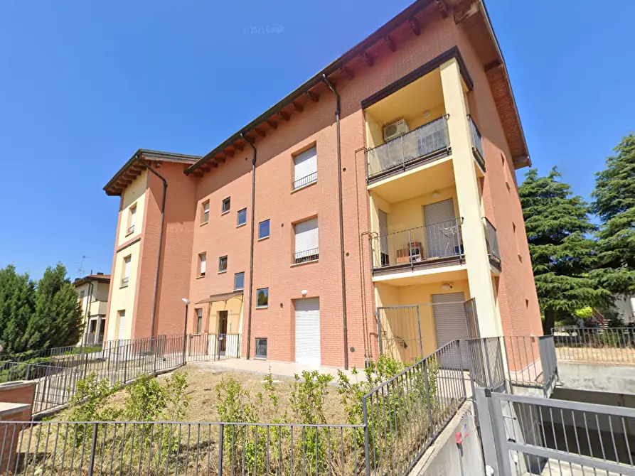 Immagine 1 di Appartamento in vendita  in via Palazzo Bianchetti a Ozzano Dell'emilia