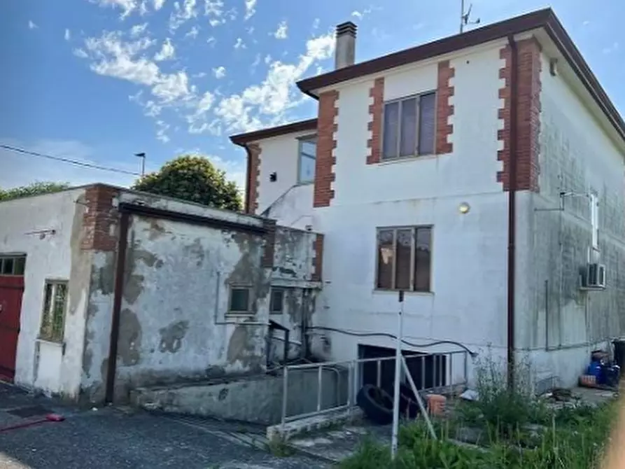 Immagine 1 di Casa indipendente in vendita  in via Carrare a Agna