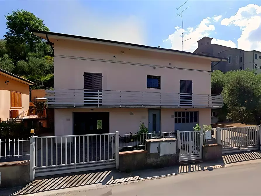 Immagine 1 di Casa indipendente in vendita  in Via Marlianese a Serravalle Pistoiese