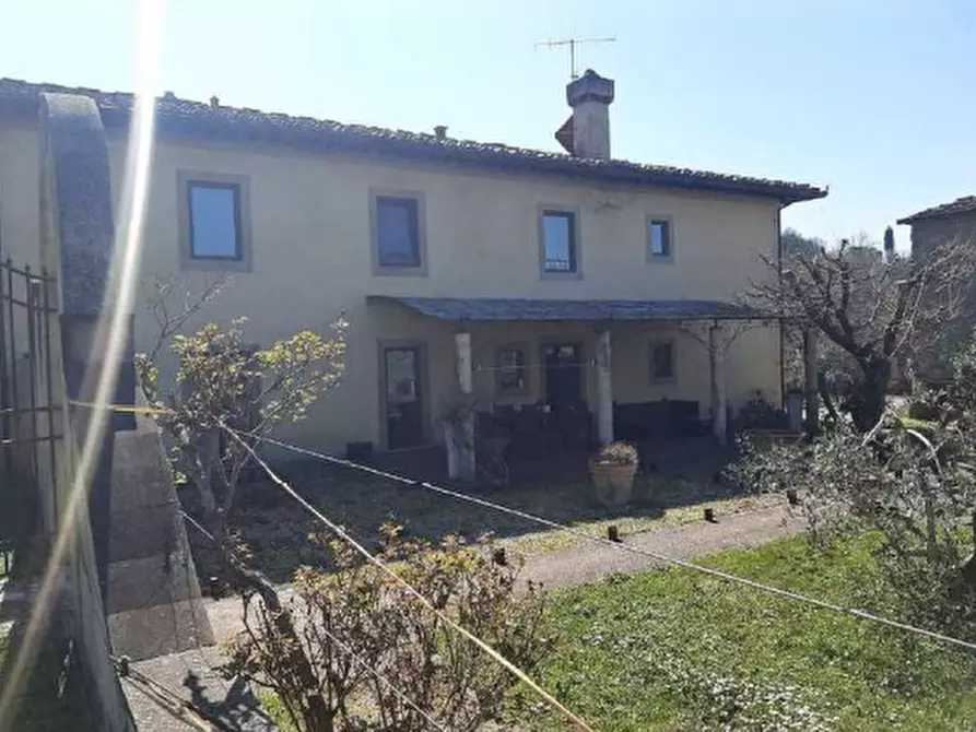 Immagine 1 di Casa indipendente in vendita  in Via Borgonuovo a Rufina