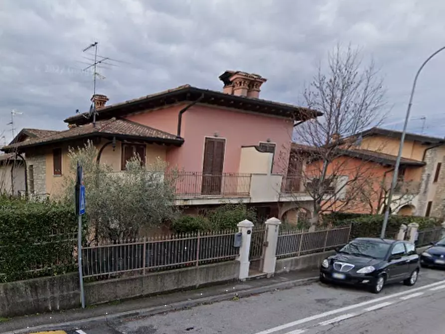 Immagine 1 di Casa bifamiliare in vendita  in Via M. Cerutti a Lonato del Garda