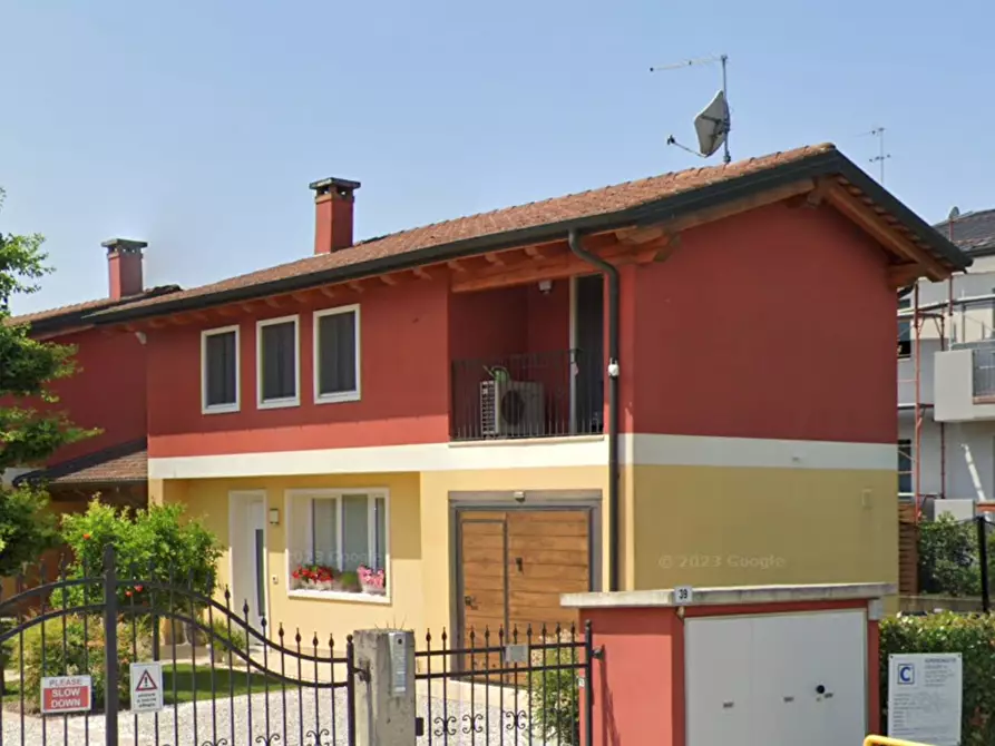 Immagine 1 di Porzione di casa in vendita  in Via Nino Bixio a Gazzo Padovano