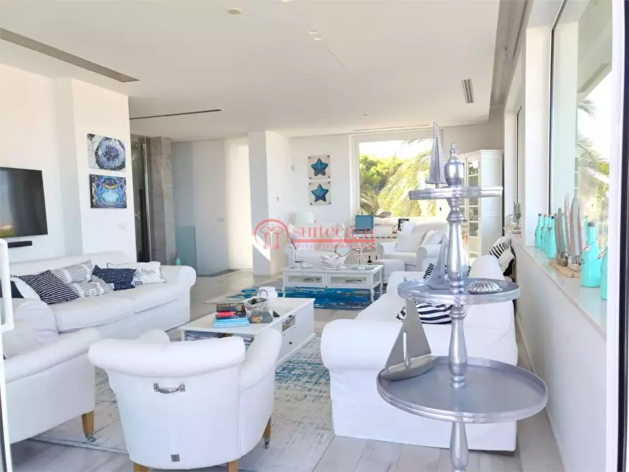 Immagine 5 di Villa in vendita  in lungomare Paternostro a Bisceglie