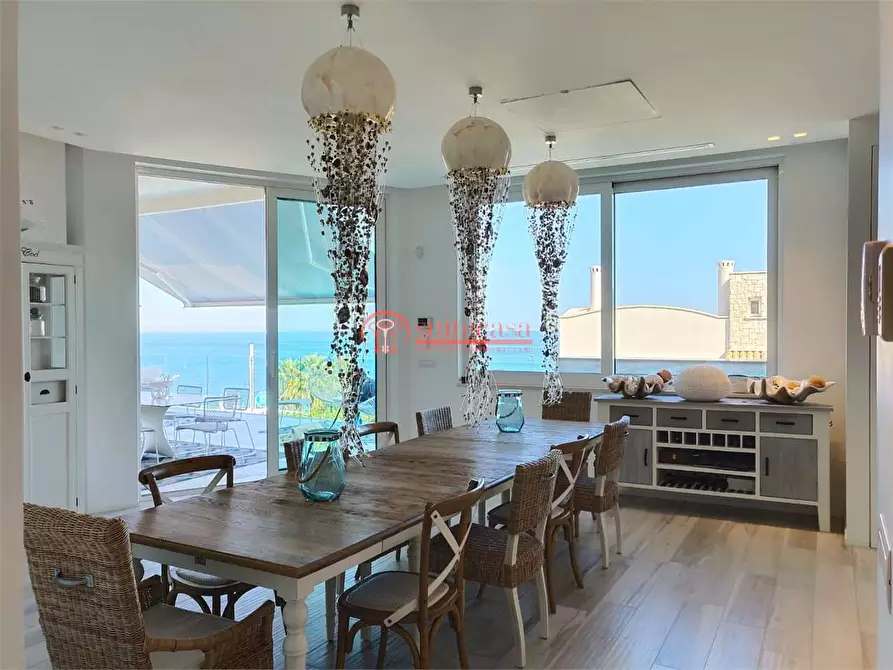 Immagine 7 di Villa in vendita  in lungomare Paternostro a Bisceglie