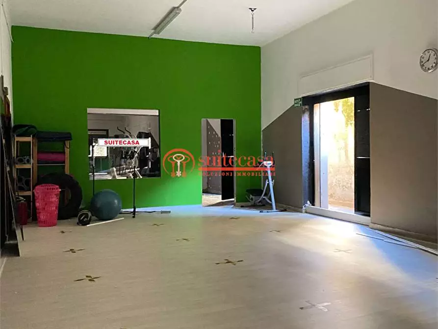 Immagine 5 di Negozio in affitto  in via Dalmazia a Trani