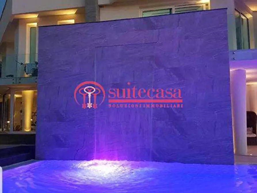 Immagine 25 di Villa in vendita  in lungomare Paternostro a Bisceglie