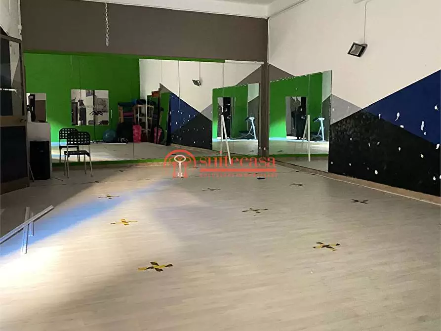 Immagine 14 di Negozio in affitto  in via Dalmazia a Trani