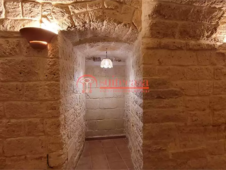 Immagine 10 di Negozio in affitto  in via mario pagano 244 a Trani