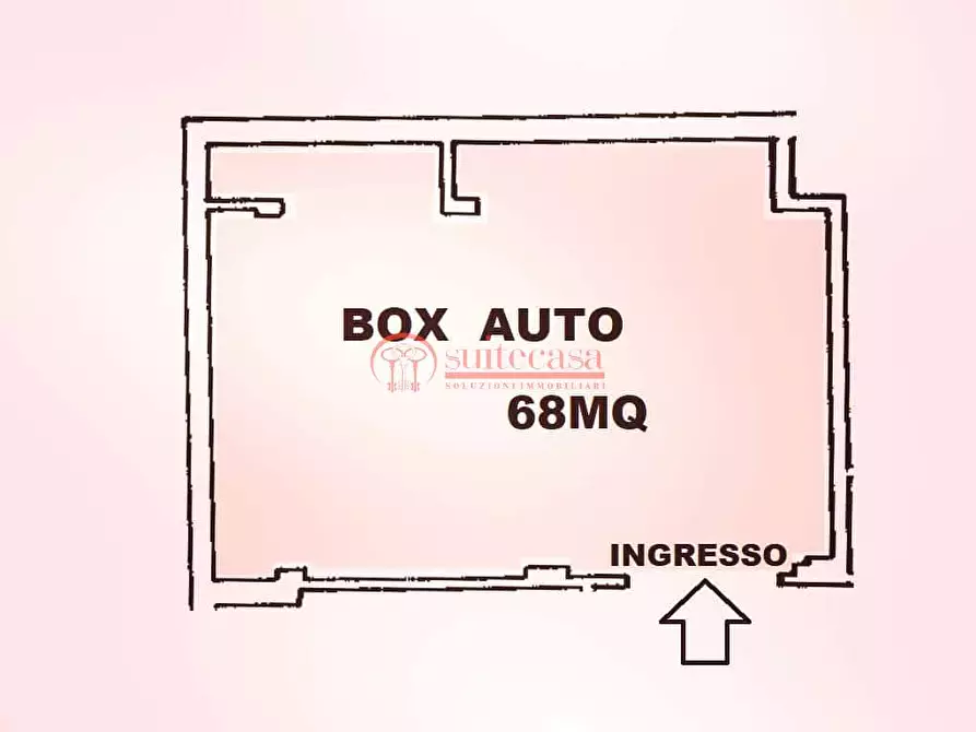 Immagine 1 di Garage in vendita  in Via Don Uva a Trani