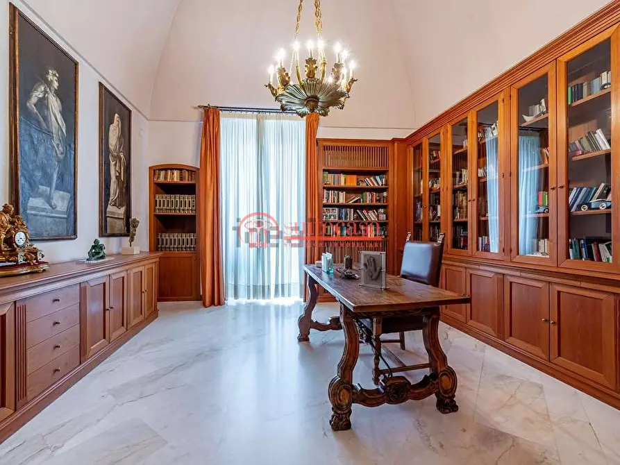 Immagine 7 di Stabile in vendita  in piazza Vittorio Emanuele  ll a Andria