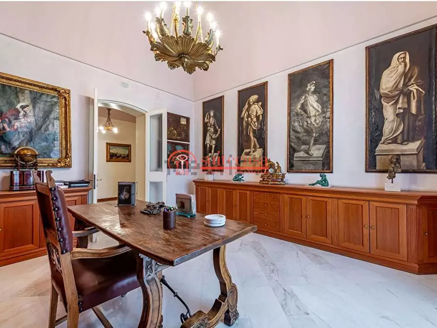 Immagine 9 di Stabile in vendita  in piazza Vittorio Emanuele  ll a Andria