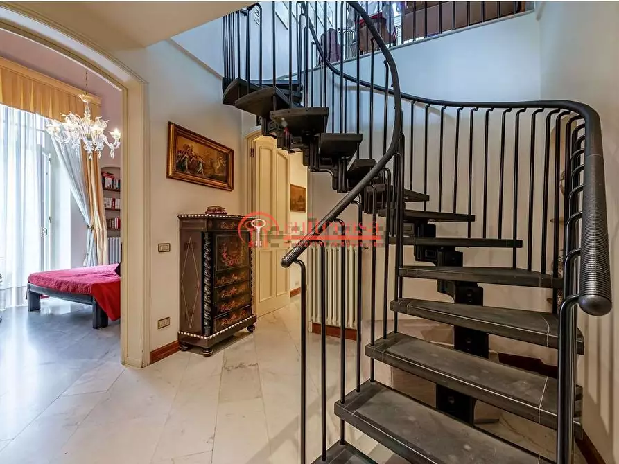 Immagine 13 di Stabile in vendita  in piazza Vittorio Emanuele  ll a Andria