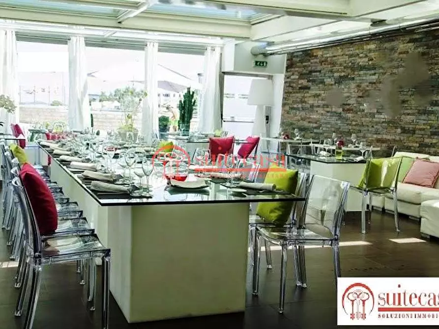 Immagine 8 di Negozio in vendita  in via Lungomare Cristoforo Colombo 160 a Trani