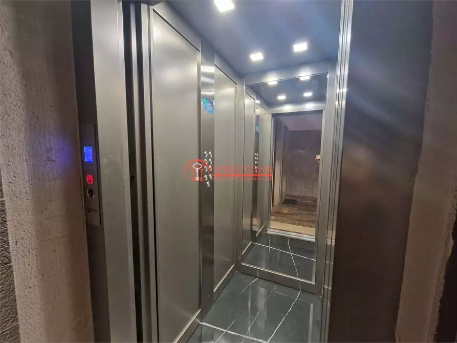 Immagine 9 di Appartamento in vendita  in via Dalmazia a Trani