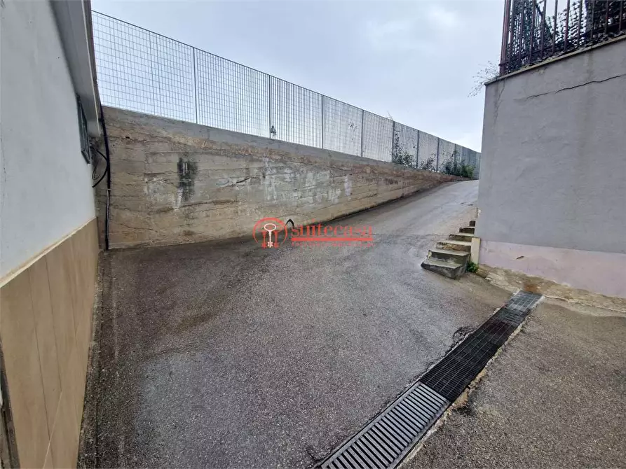 Immagine 5 di Garage in vendita  in corso Don Luigi Sturzo  a Trani