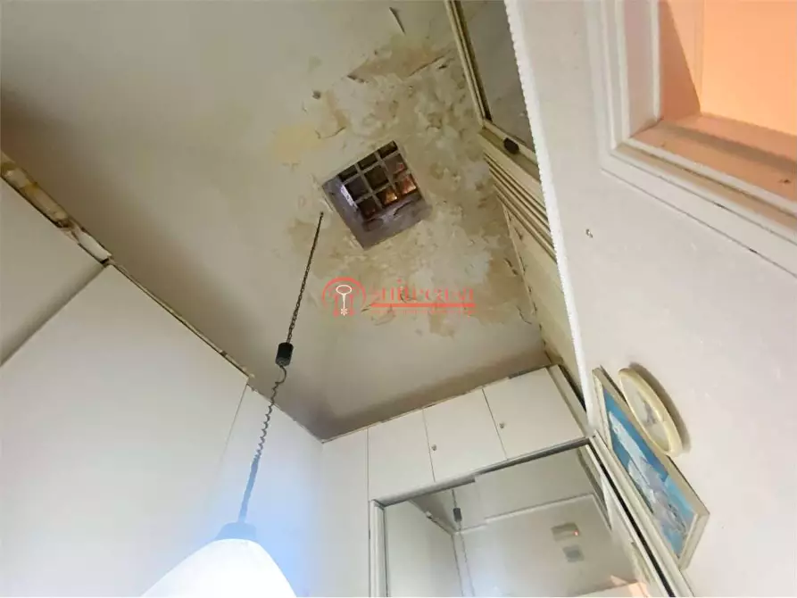 Immagine 35 di Appartamento in vendita  in via Marsala a Trani