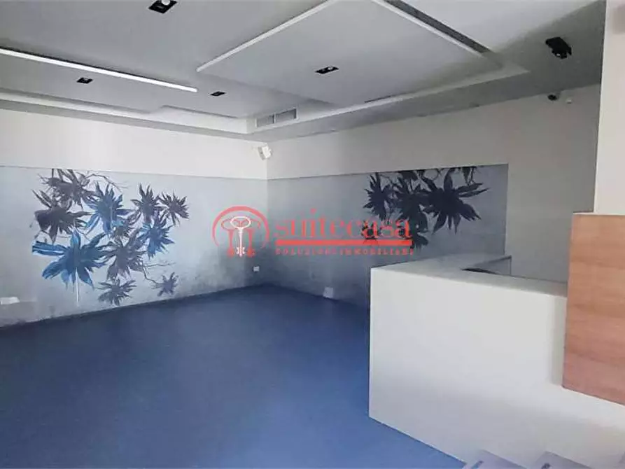 Immagine 24 di Negozio in vendita  in via Lungomare Cristoforo Colombo 160 a Trani