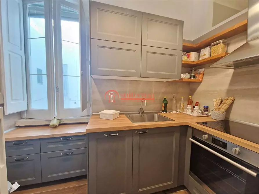 Immagine 7 di Appartamento in vendita  in via Carrettieri a Trani