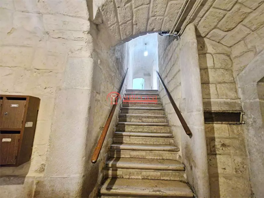 Immagine 15 di Appartamento in vendita  in via Carrettieri a Trani