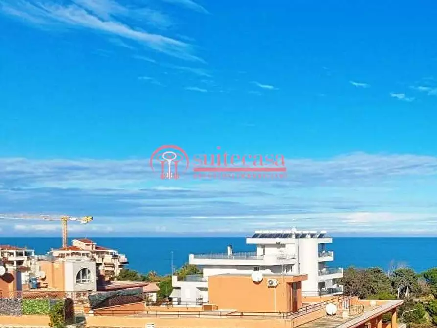 Immagine 1 di Attico in vendita  in via Bonomo a Trani