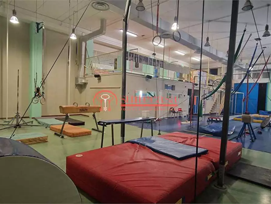 Immagine 28 di Negozio in vendita  in corso Don Luigi Sturzo a Trani