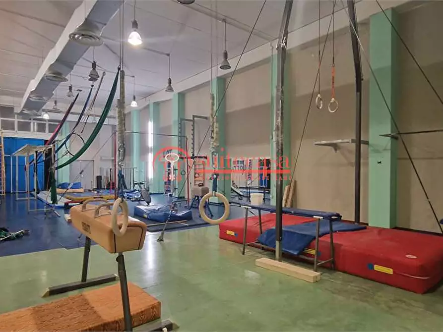 Immagine 2 di Negozio in affitto  in corso Don Luigi Sturzo  a Trani