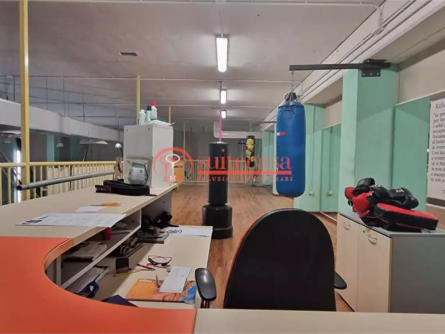 Immagine 22 di Negozio in affitto  in corso Don Luigi Sturzo  a Trani