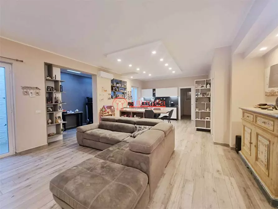 Immagine 8 di Villa in vendita  in Via Malcangi  a Trani