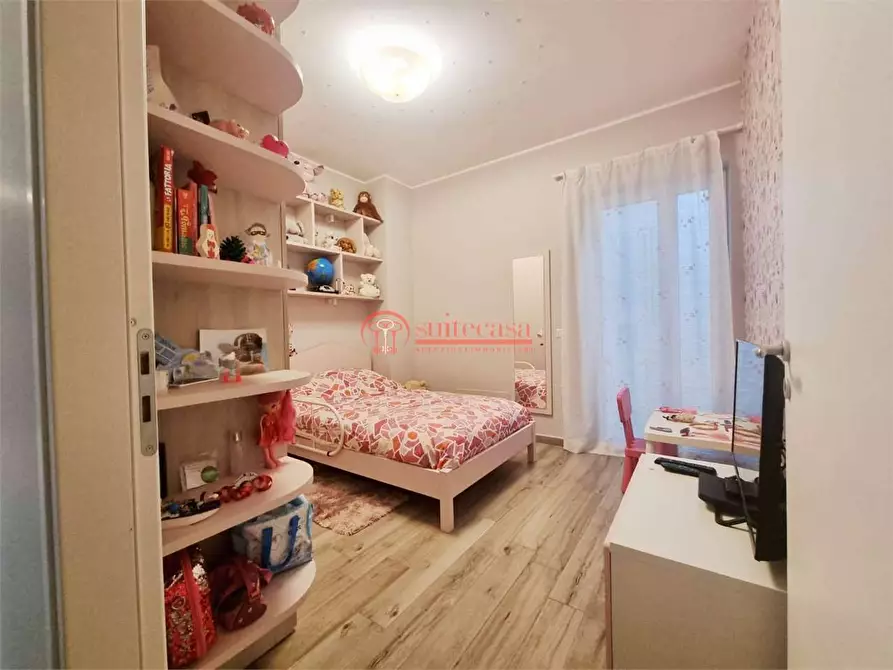 Immagine 13 di Villa in vendita  in Via Malcangi  a Trani