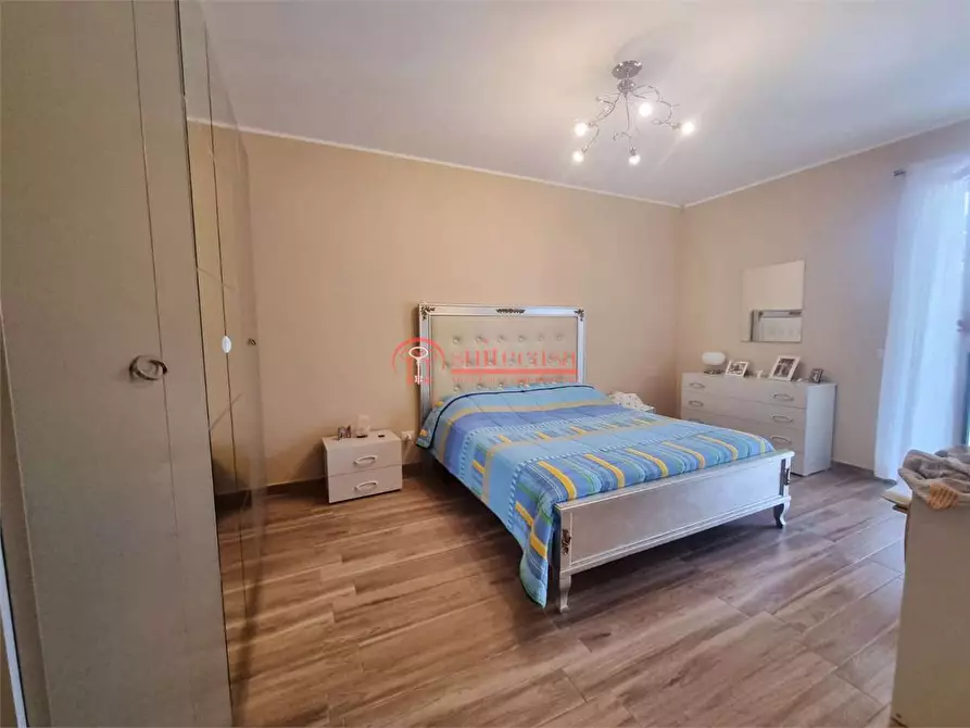 Immagine 15 di Villa in vendita  in Via Malcangi  a Trani