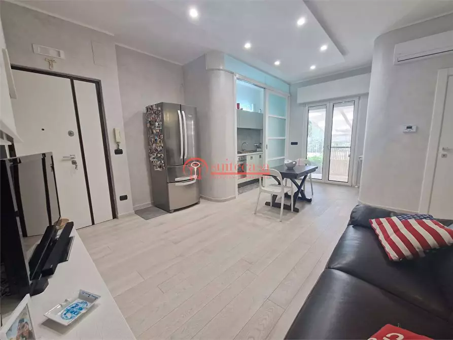 Immagine 3 di Appartamento in vendita  in via San Magno a Trani