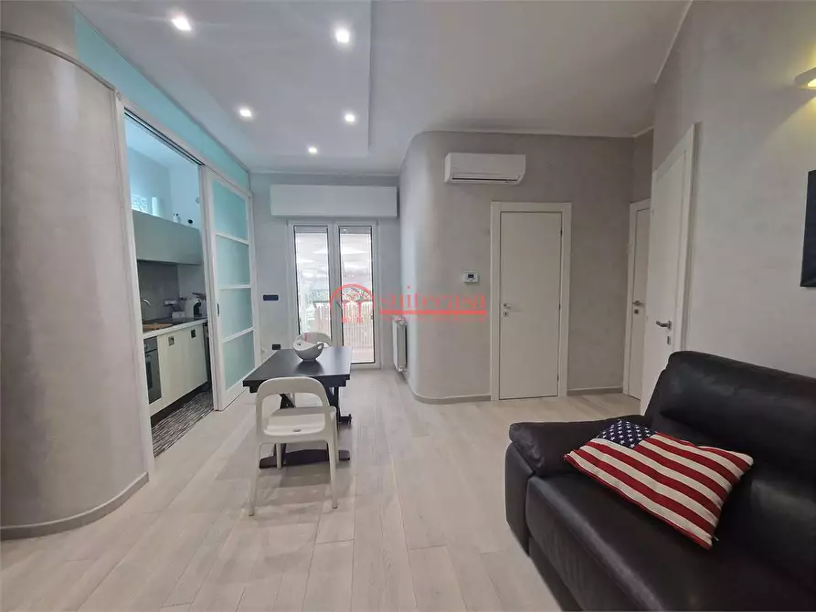 Immagine 5 di Appartamento in vendita  in via San Magno a Trani